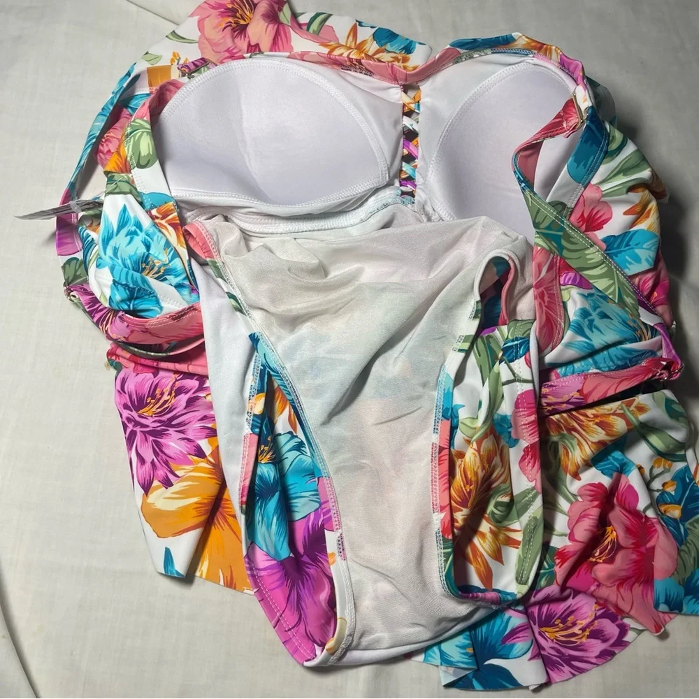 Terra & Sky Pink, Blue and Orange Floral Swimsuit 1X. Ruffles. Great Condition.